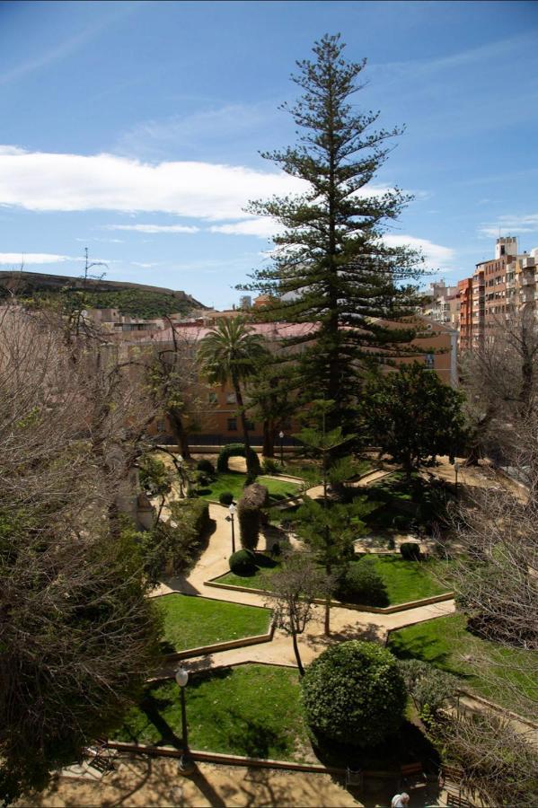 דירות אליקאנטה Reina Victoria La Plaza מראה חיצוני תמונה